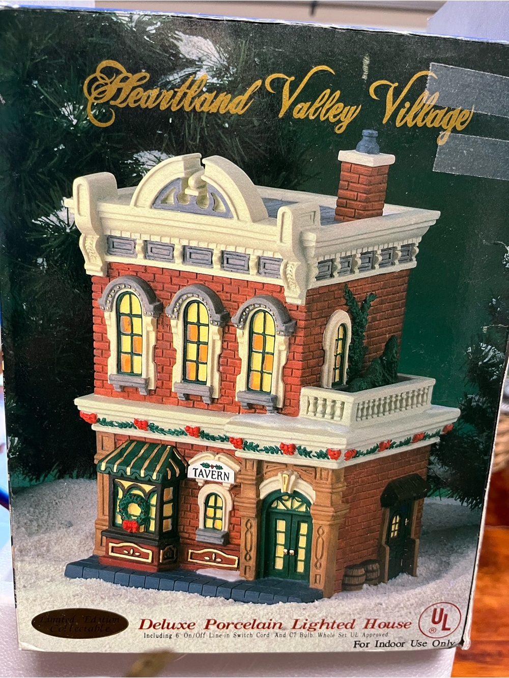 Deluxe Porcelain Lighted House - Red Brick